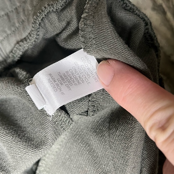 J. Jill NWT watercress green floral embroidered cotton pull on drawstring skirt - Picture 11 of 11